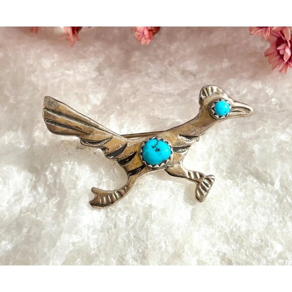 Vintage Jewelry - Navajo Road Runner Sterling Silver Morenci Turquoise Southwest Vintage Brooch